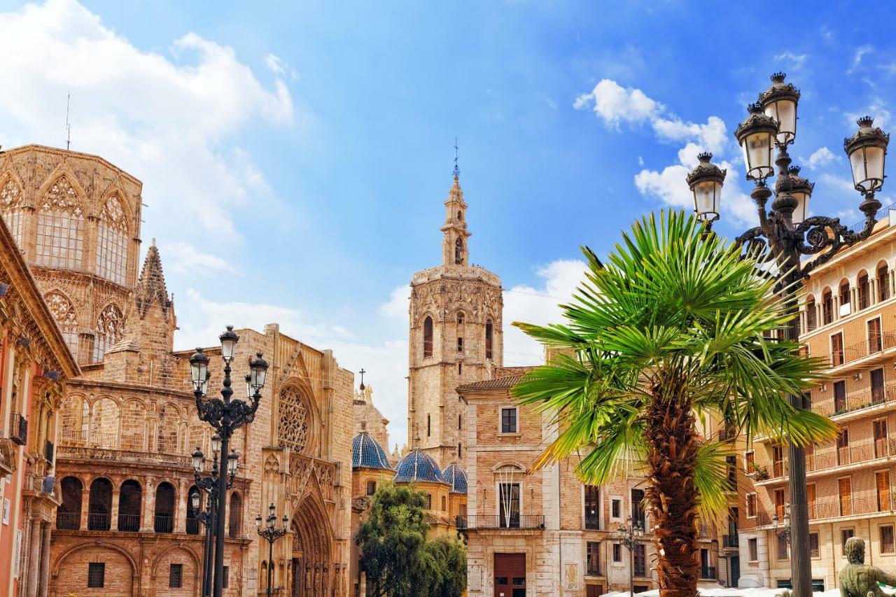 Catedral Apartments Valencia Luaran gambar
