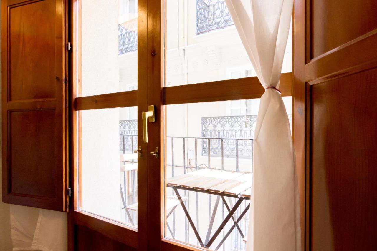 Catedral Apartments Valencia Luaran gambar